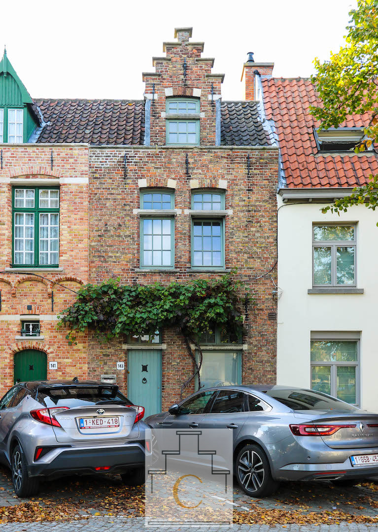 Charmante rijwoning op St Gillis, 2 slaapkamers, met terras