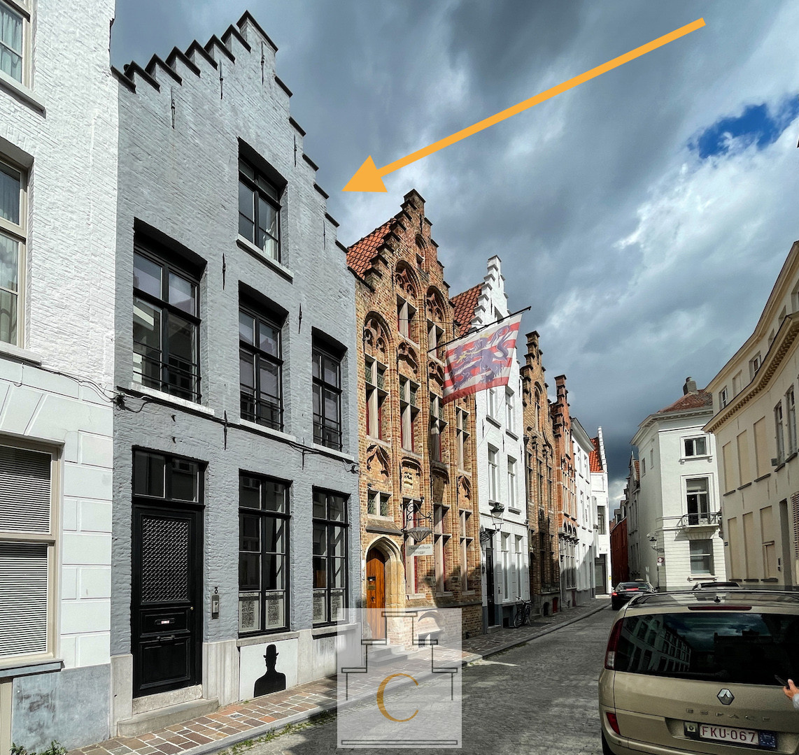 Topaanbieding ! 17e-18e eeuws diephuis, stijlvol interieur met heel veel licht en zonnige terrastuin – stille en residentiële ligging op slechts 50m van de Markt