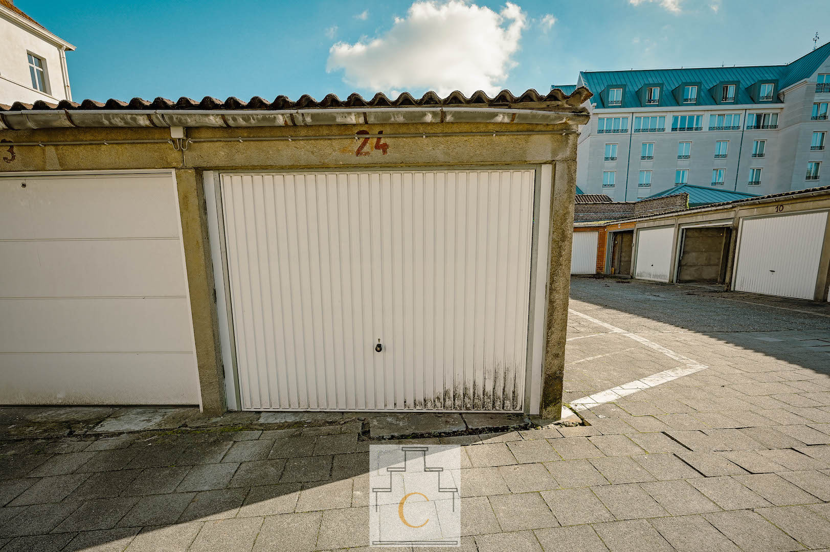 garagebox in volle centrum, topligging bij Noordzandstraat, Moerstraat en Oude Zak