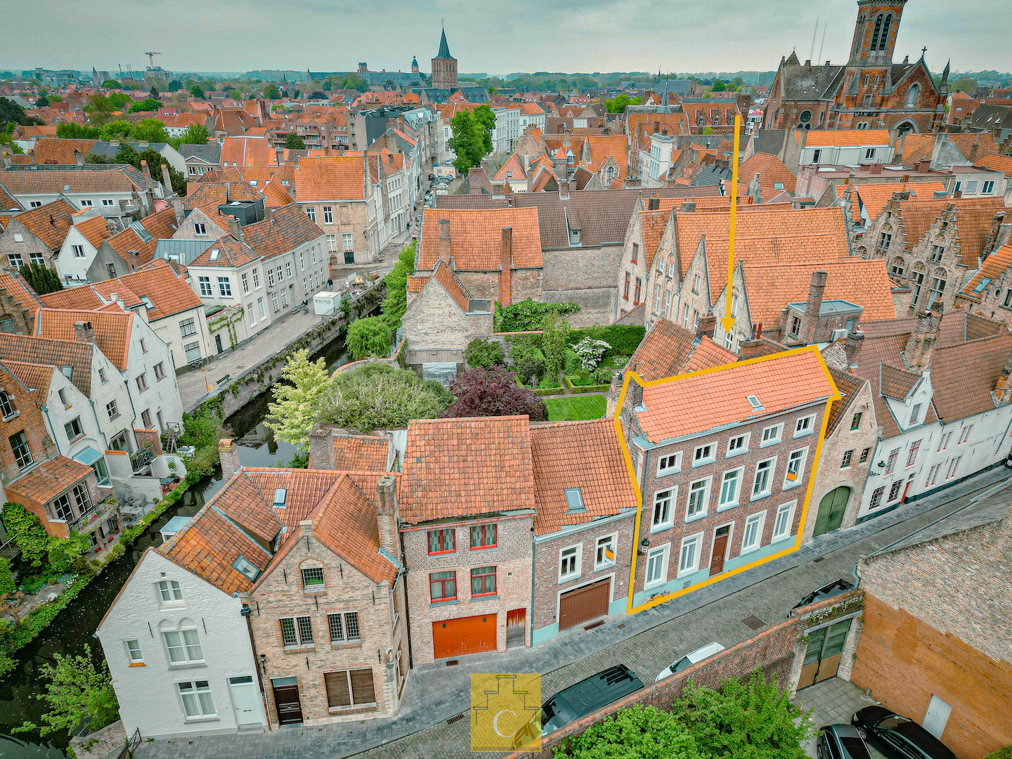 herenhuis met stadstuin vlakbij de Pottenmakersrei