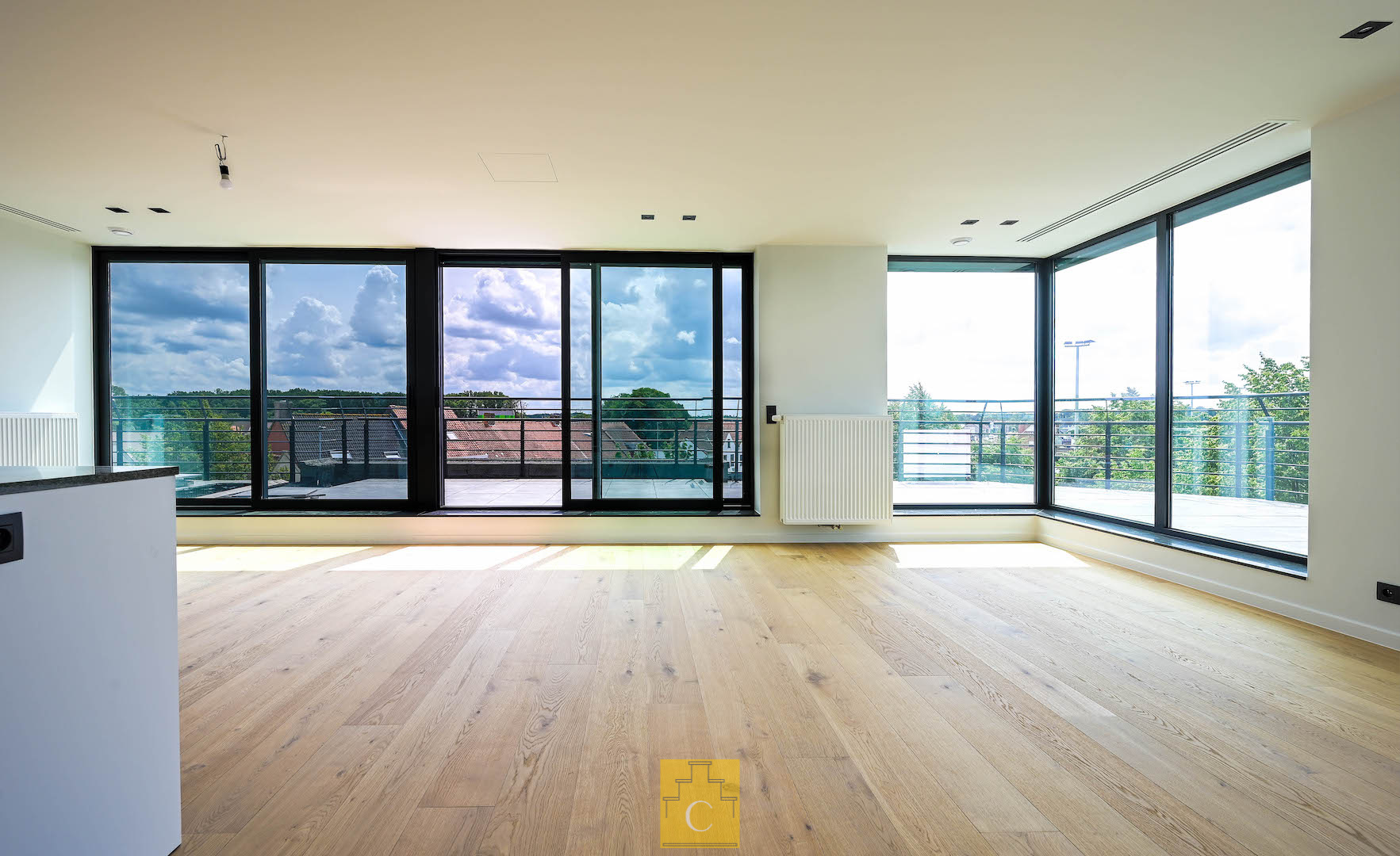 Prachtig verbouwd dakappartement met ruime terras