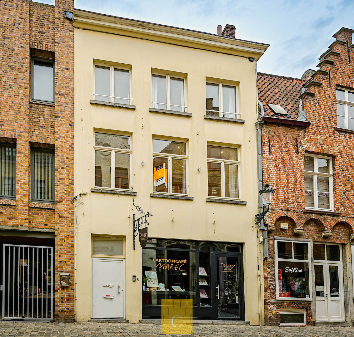 handelspand met woonst, toplocatie tussen Biekorf en Markt