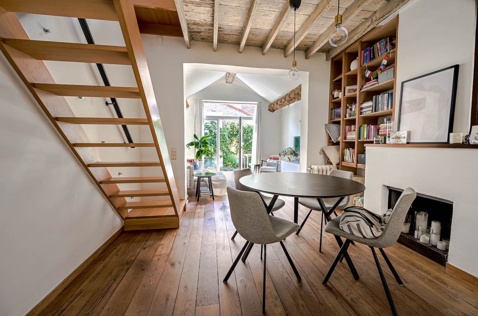 verborgen parel in hartje Brugge – karakterwoning met zonnig stadsterras